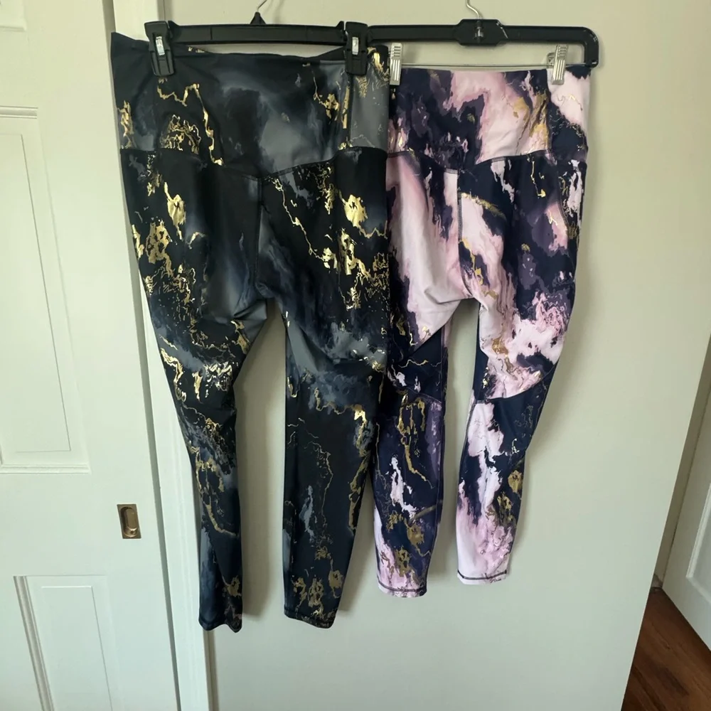 Lot of 2 Old Navy Active Gold Marble Extra High Rise Powersoft Go Dry Leggings M - Picture 4 of 8